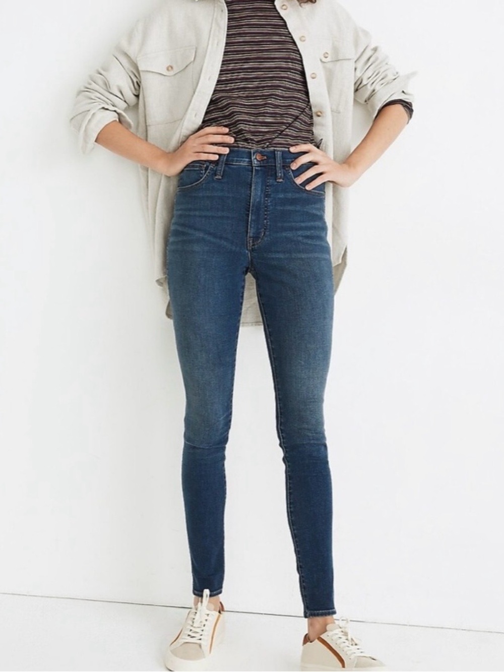 Madewell 10" High-Rise Roadtripper Supersoft Jeans in Playford Wash Size Size 27